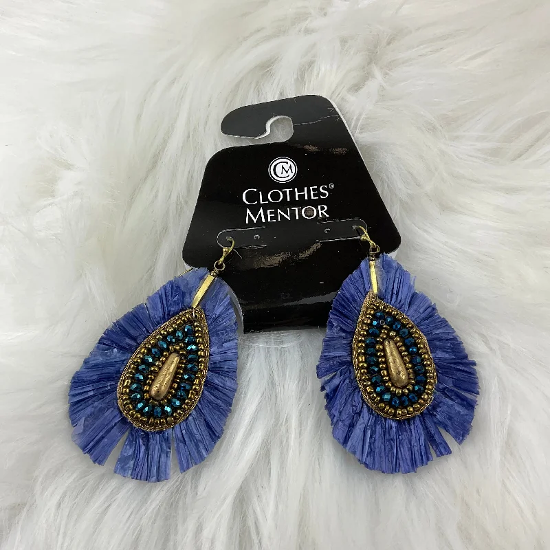 Indian Drop Earrings with Intricacy -Earrings Dangle/drop By Clothes Mentor