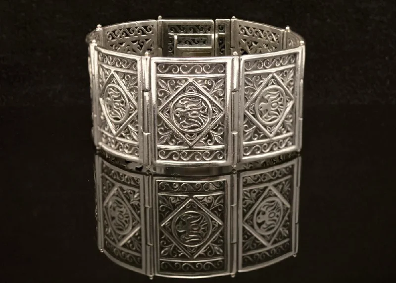 Bangles with vintage emerald for rich luxury -Byzantine Bracelet in Sterling Silver with zircon (B-03)