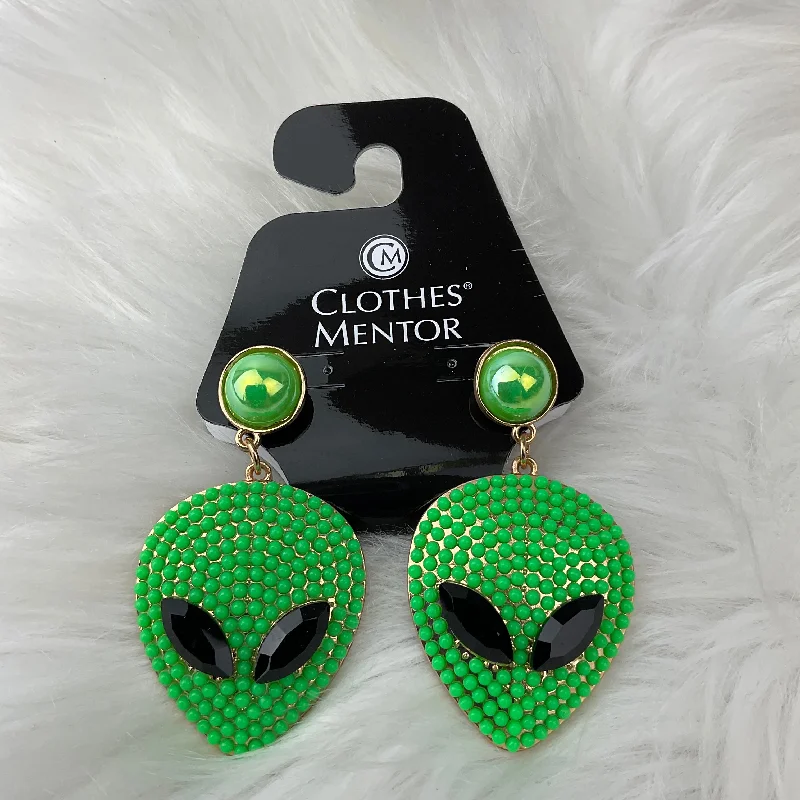 Drop Earrings for Casual Outfit -Earrings Dangle/drop By Clothes Mentor