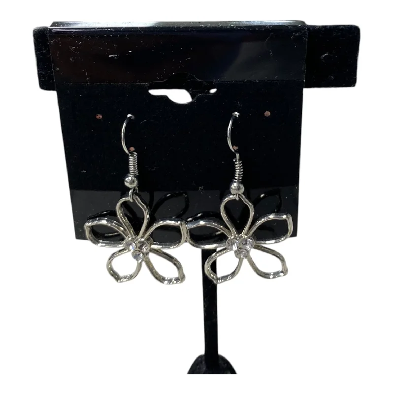 Long Drop Earrings for Dramatic -Earrings Dangle/Drop In Silver