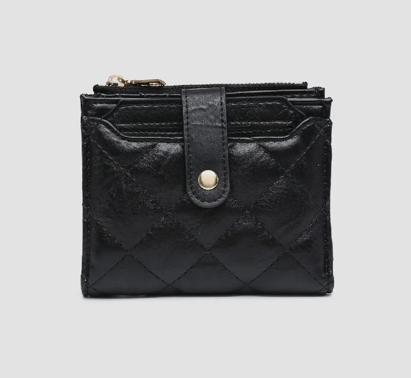 Women's bags with stylish handles and sleek shape for a contemporary, high-fashion look-Jen and Co Melody Quilted Zip Top Wallet