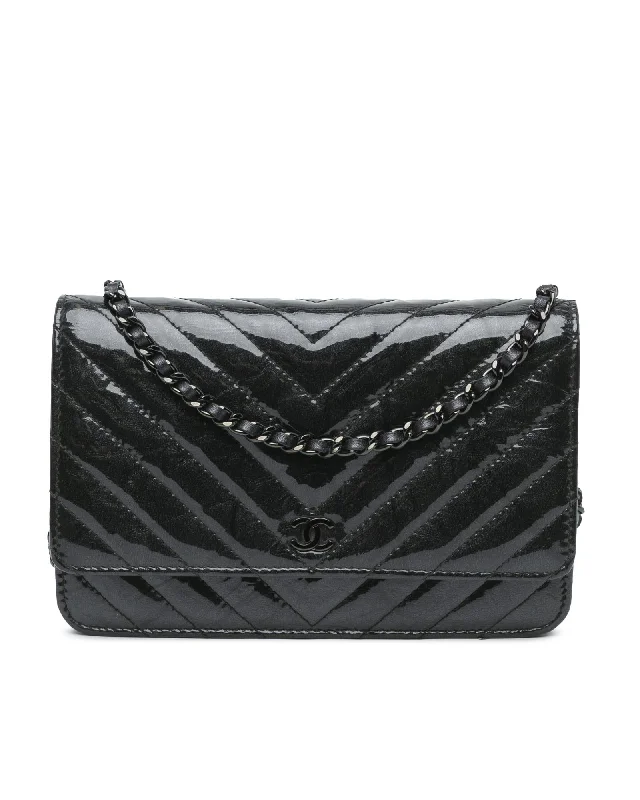 Women's bags with chic, modern design and refined leather finish for luxurious look-Chanel 19 Flap Bag Black Caviar Leather Crossbody Bag