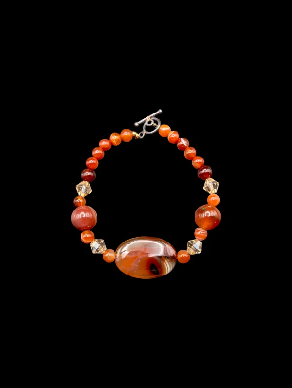 Bracelets with tourmaline gems for vibrant color -Vintage Carnelian Agate Oval 925 Bracelet