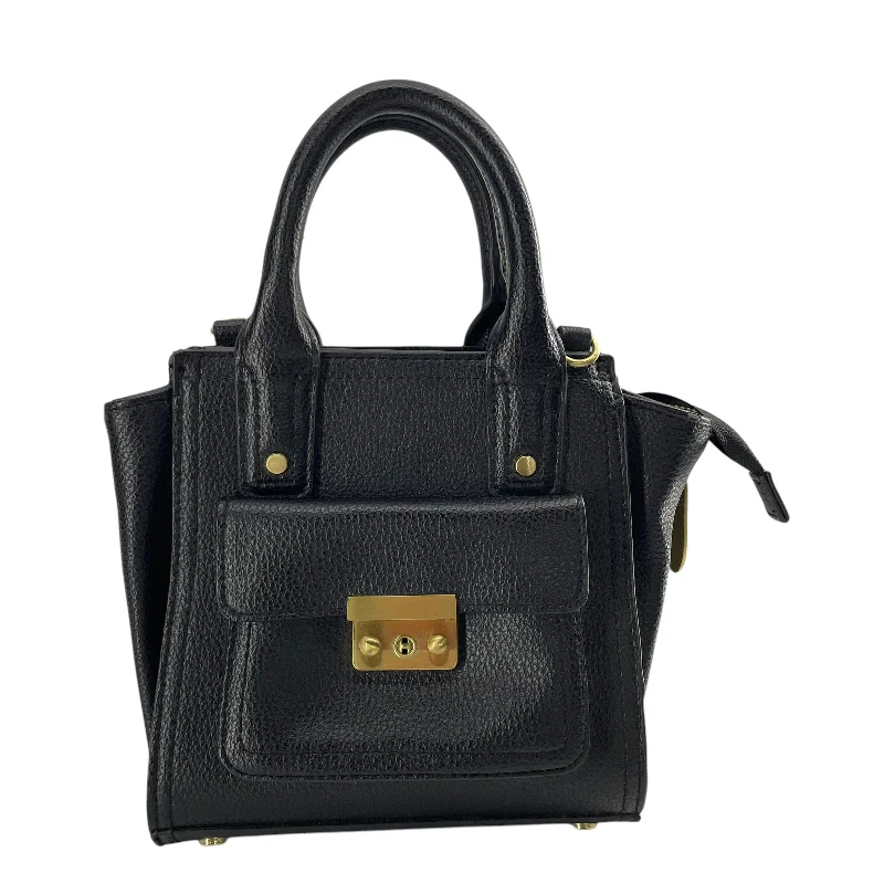 Women's bags with metallic accents and minimalist style for an edgy, fashionable look-3.1 phillip lim/Bag/Leather/BLK/GOLD ZIPPERS