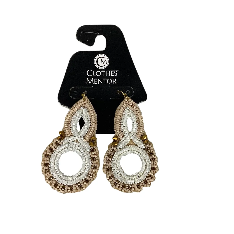 Drop Earrings with Embossed Patterns -Earrings Dangle/drop By Clothes Mentor