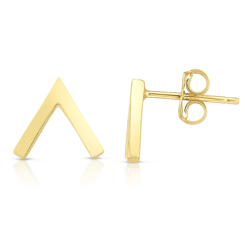 Hoop earrings with twisted leather for a chic and modern boho look-14K Gold Open Arrow Stud Earring