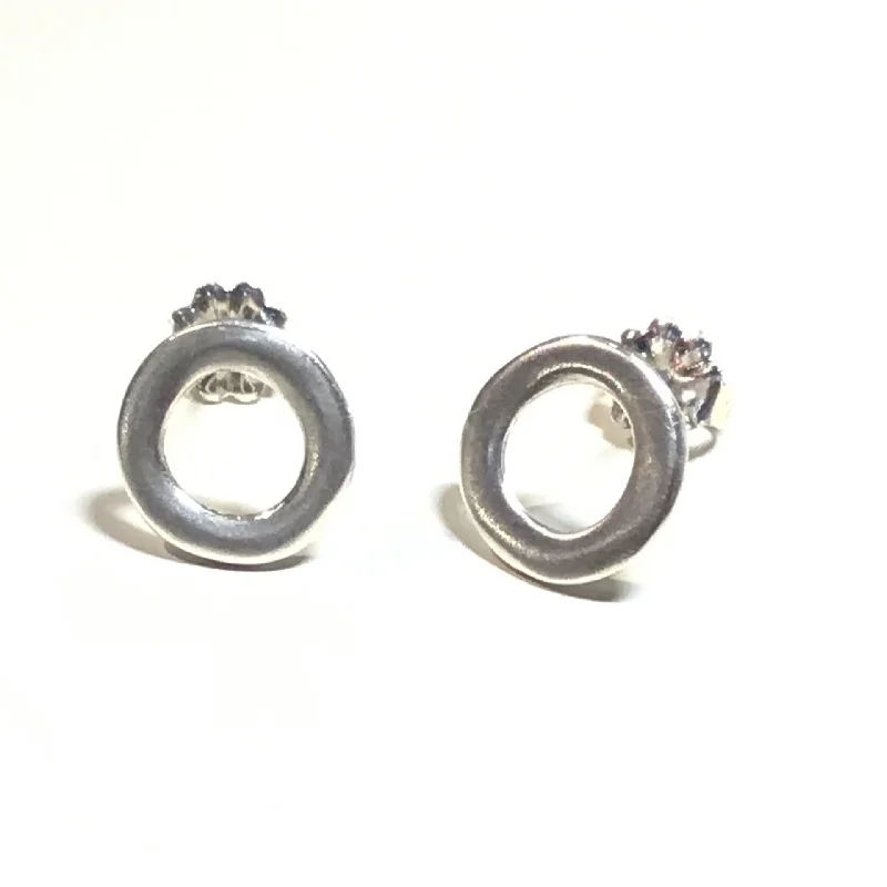 Hoop earrings with diamond-cut surfaces for added sparkle and shine-Circlet Studs