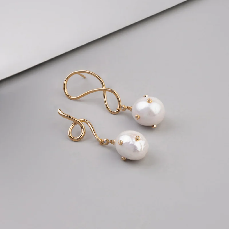 Hoop earrings with rhinestone embellishments for a glamorous and sparkling look-Gem Pearl Baroque 14K Gold Vermeil Flow Earrings