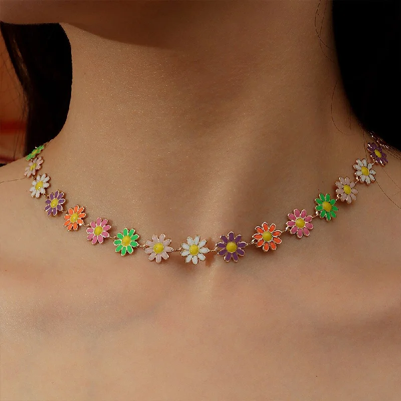 Layered necklaces and pendants for a trendy and fashionable stacked look-Sweet Daisy Flower Choker Necklace for Women Boho