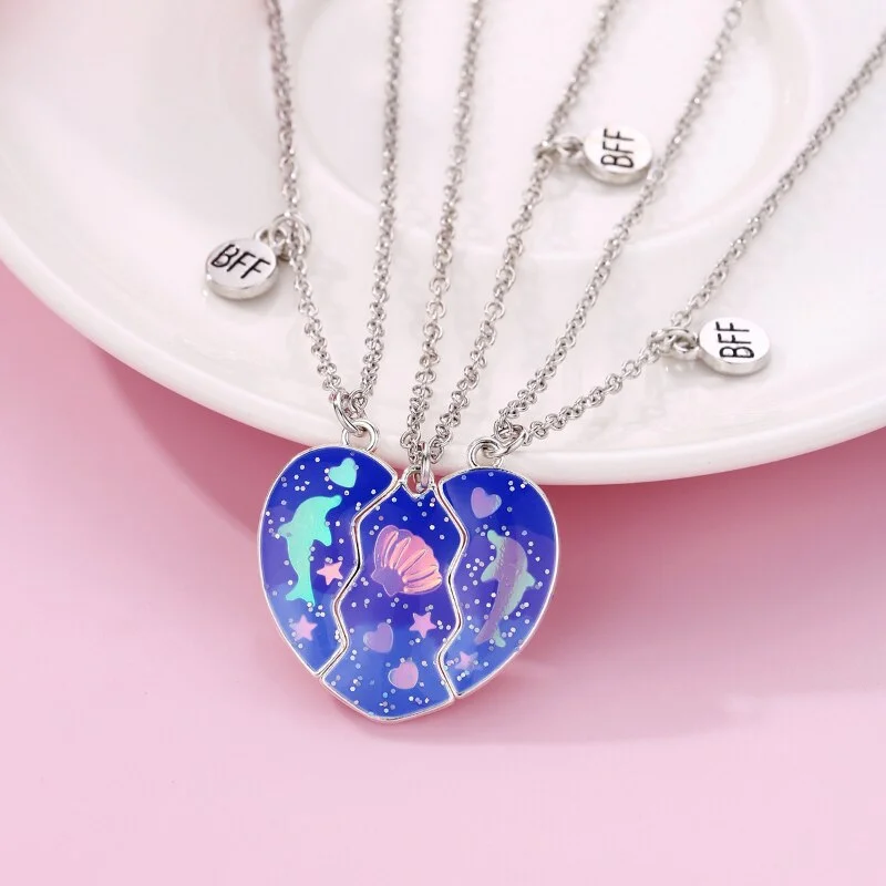 Best necklaces and pendants with sterling silver for an affordable yet stylish choice-3Pcs/set Cartoon Dolphin Shell Heart Pendant Necklace for